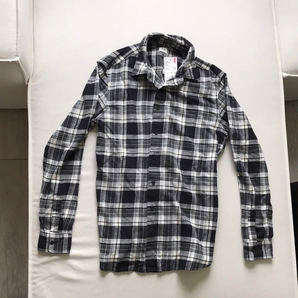 BNWT Uniqlo Flannel Shirt - Picture 2 of 4